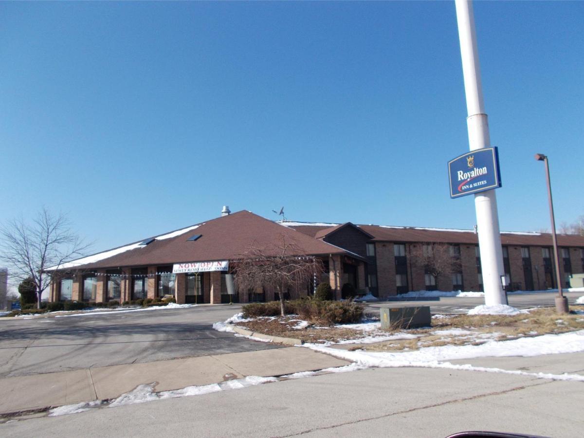 Royalton Inn And Suites, Wilmington,Ohio Εξωτερικό φωτογραφία