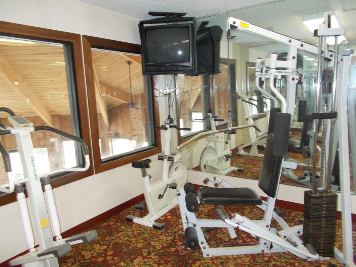 Royalton Inn And Suites, Wilmington,Ohio Εξωτερικό φωτογραφία