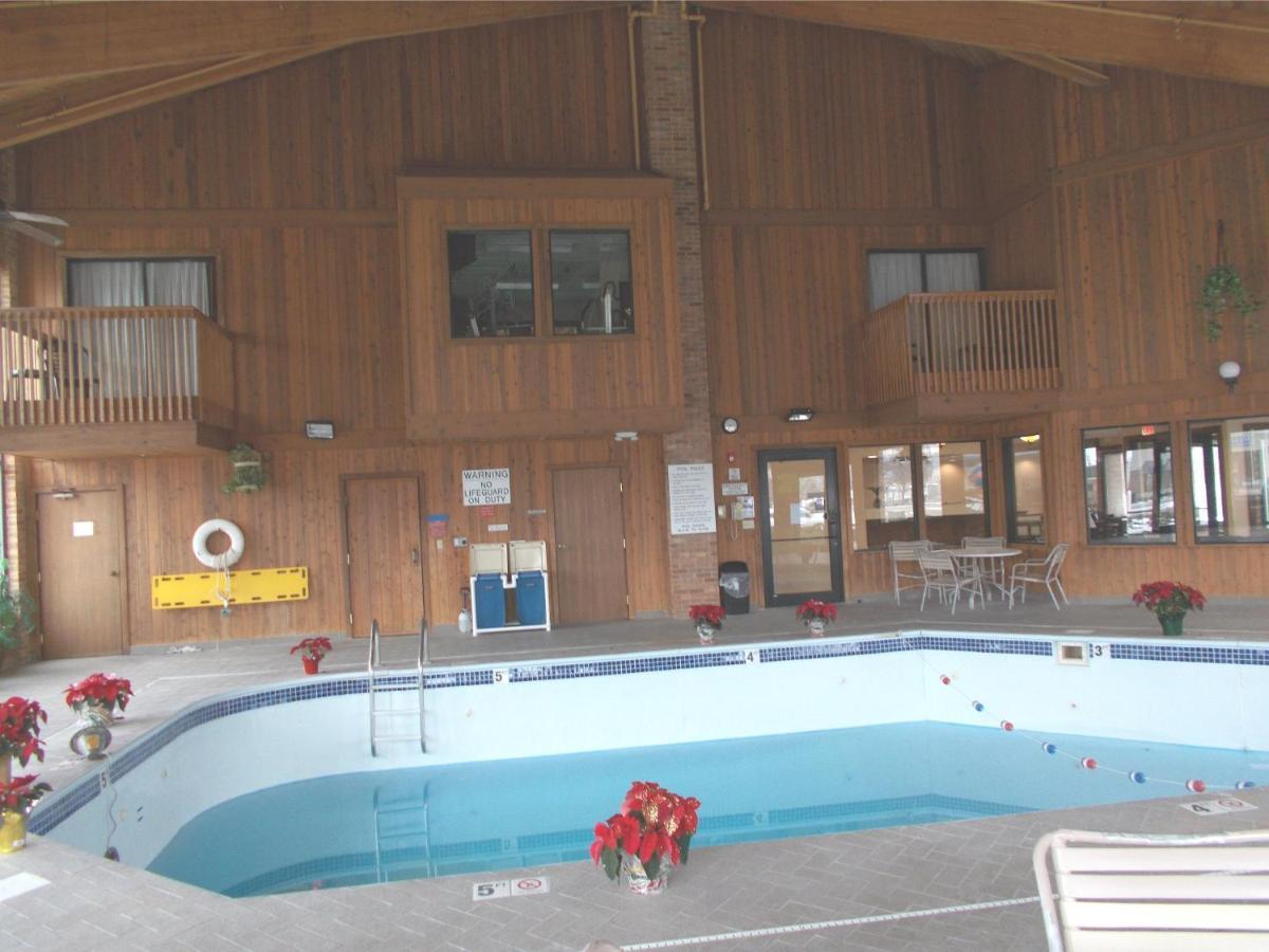 Royalton Inn And Suites, Wilmington,Ohio Εξωτερικό φωτογραφία