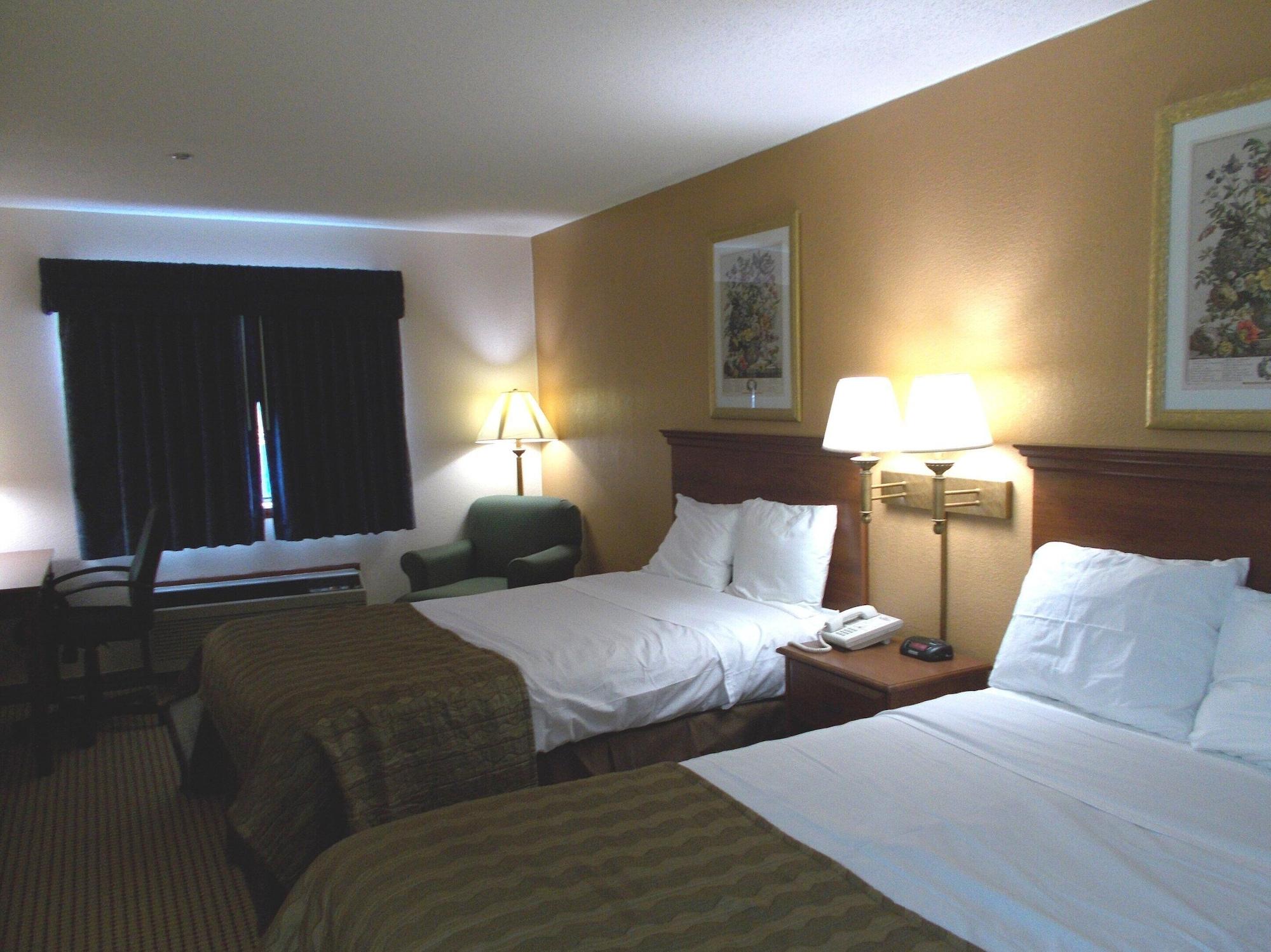 Royalton Inn And Suites, Wilmington,Ohio Εξωτερικό φωτογραφία
